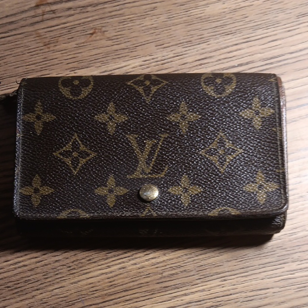 Louis Vuitton Monogram Wallet